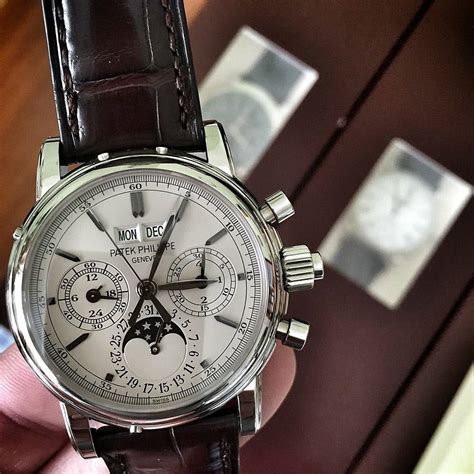 patek 5004a|patek philippe 5004 price.